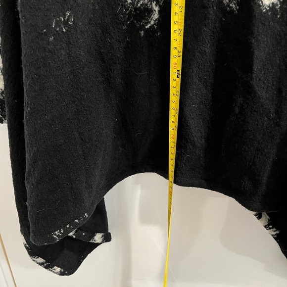 Yoana Baraschi Black/White Open Front Sweater Sz. XS - Picture 5 of 5